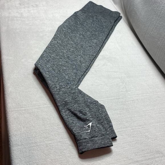 Gymshark Gray high rise seamless leggings size medium - Picture 5 of 5